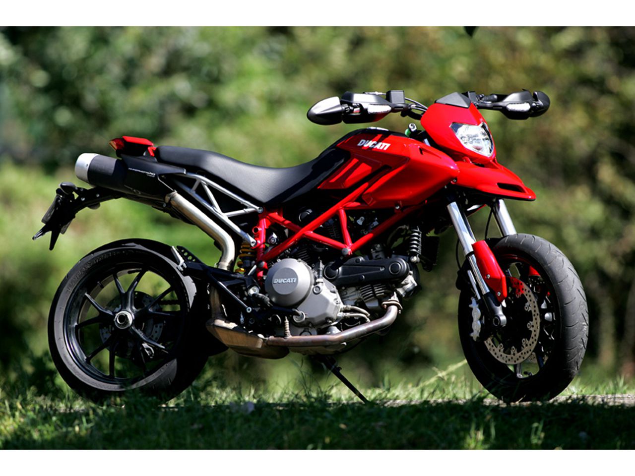 杜卡迪ducati hypermotard 骇客 图片