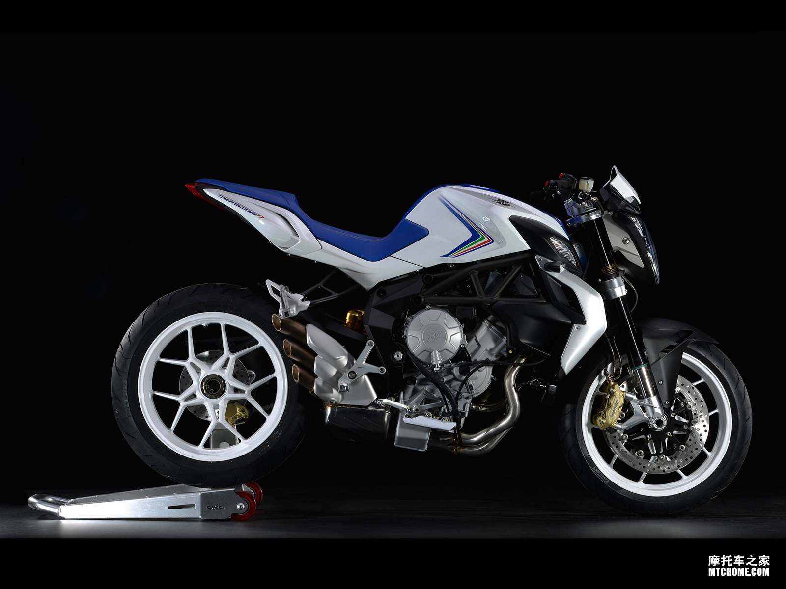 奥古斯塔 mv agusta brutale 800 eas摩托车图片