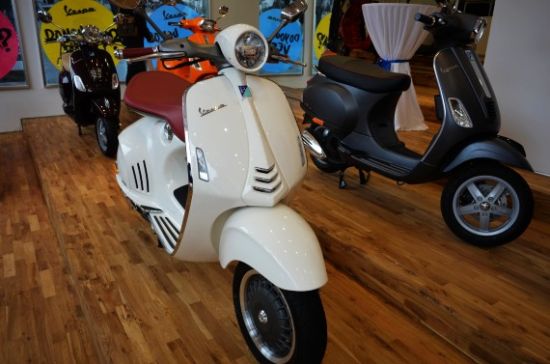 vespa 946 bellissima比亚乔中国区总裁贵尔福特殊符号_4guelfo)先生