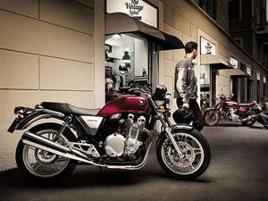 本田Honda CB1100 摩托车图片