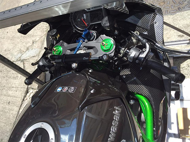 300匹kawasaki h2r香港开箱速报